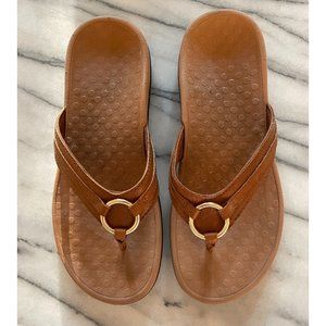 Vionic Flip Flops 7M